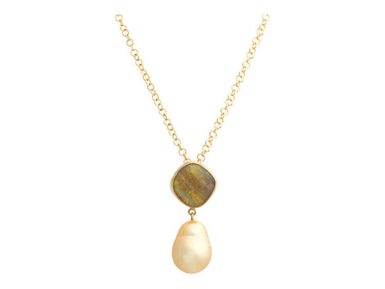 18kt gouden hanger met goudkleurige Zuidzee parel en Australische boulder opaal.