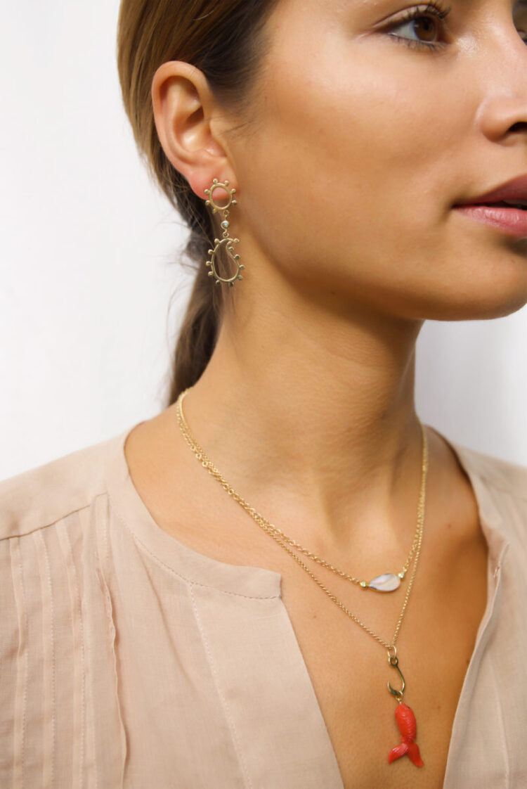 18kt gouden kort collier met opaal en diamant.  - Afbeelding 4